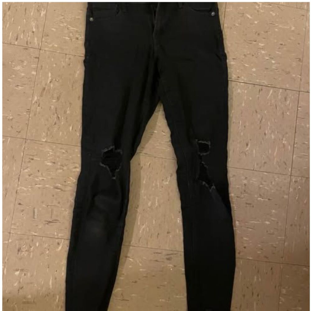 Hollister MidRise Ripped Black Skinny Jeans Women's Size 00 23" Waist 28" Inseam